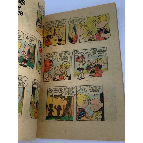 Dennis The Menace Sunday Is Funday No. 35 Comic Book By Hank Ketcham - Picture 4 of 10
